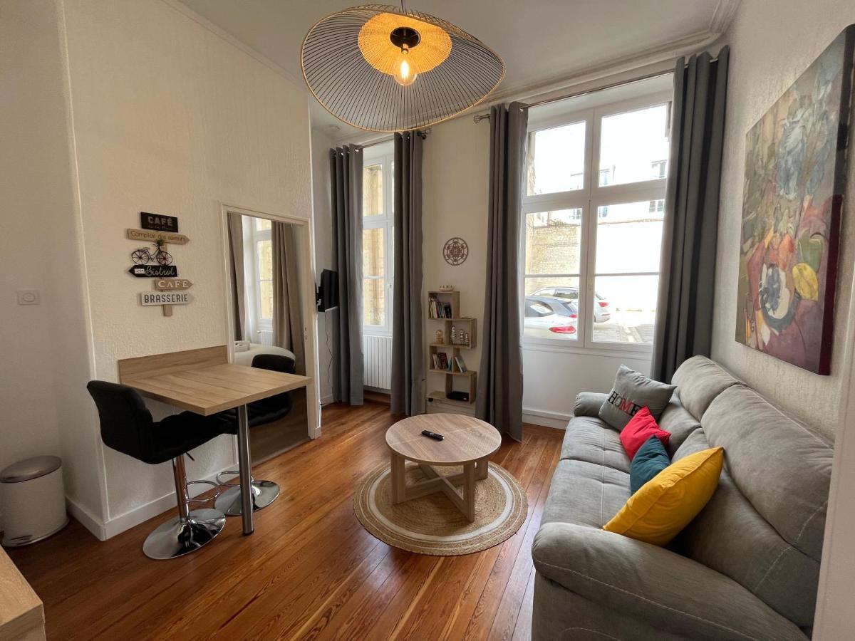 Paon, Coquet Appt Avec Parking A Caen Apartment Екстериор снимка